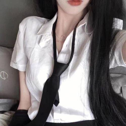 软玉温香抱满怀